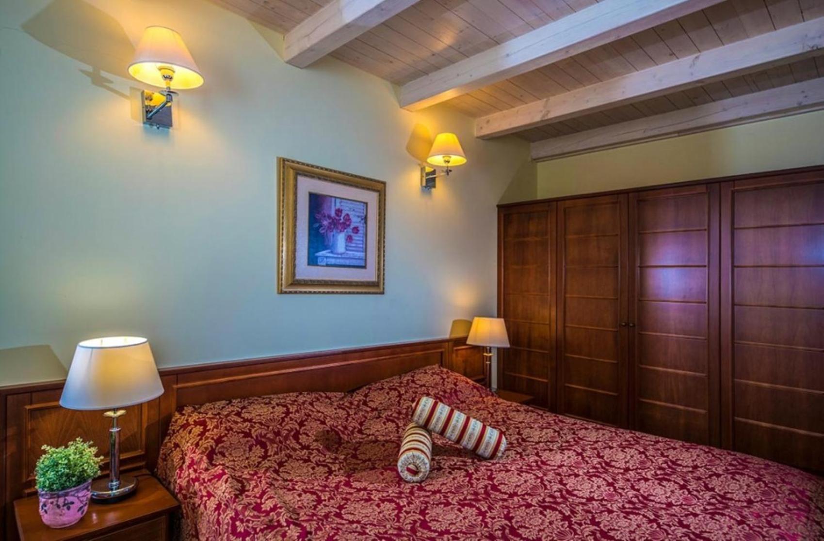 Hotel Forest Hills Zirc Habitación foto